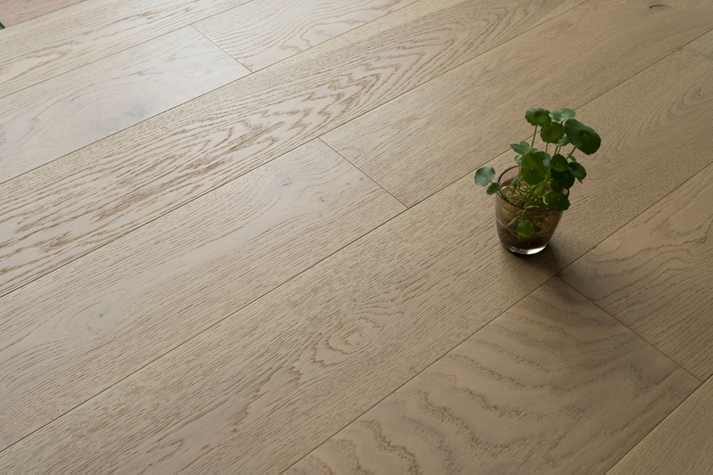 Heat Insulation Virgin Materials VSPC Vinyl Flooring OAK-White